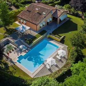 Fior Di Robinia 3*, Giavera del Montello Italië